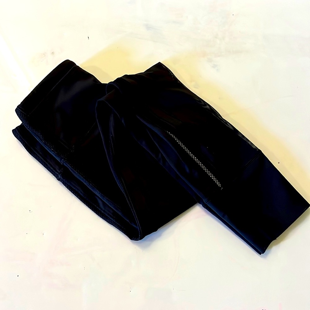 Lululemon Hit It 7/8 Tight 25”